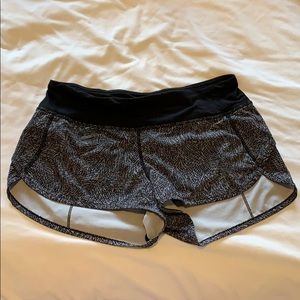 Black Printed Lululemon Speed Up Shorts